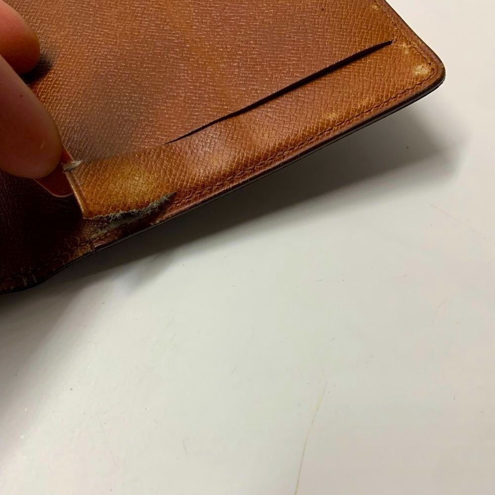 Louis Vuitton Monogram Long Checkbook Wallet - Picture 5 of 10